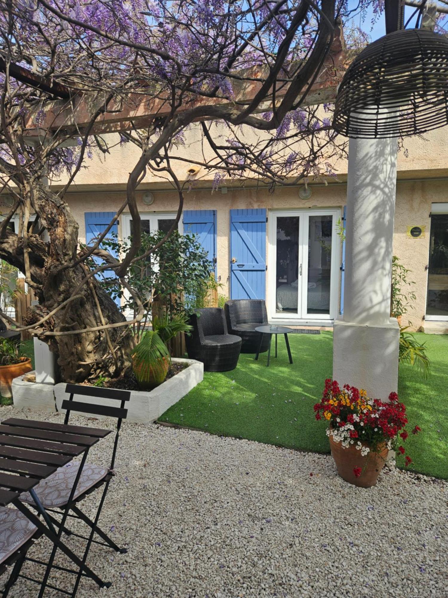 Chez Louis Otel Les Issambres Dış mekan fotoğraf